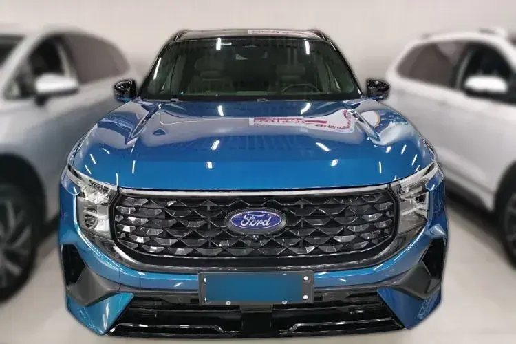 2023 Ford Edge 2.0T 275HP L4 E-CVT Hybrid