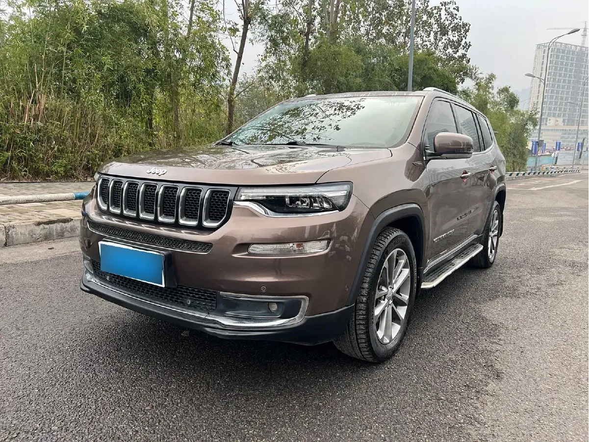 2018 Jeep Commander 2.0T 265HP L4 9AT,autocango,china used car exporter,china ev exporter,chinese used car exporter,chinese used ev exporter
