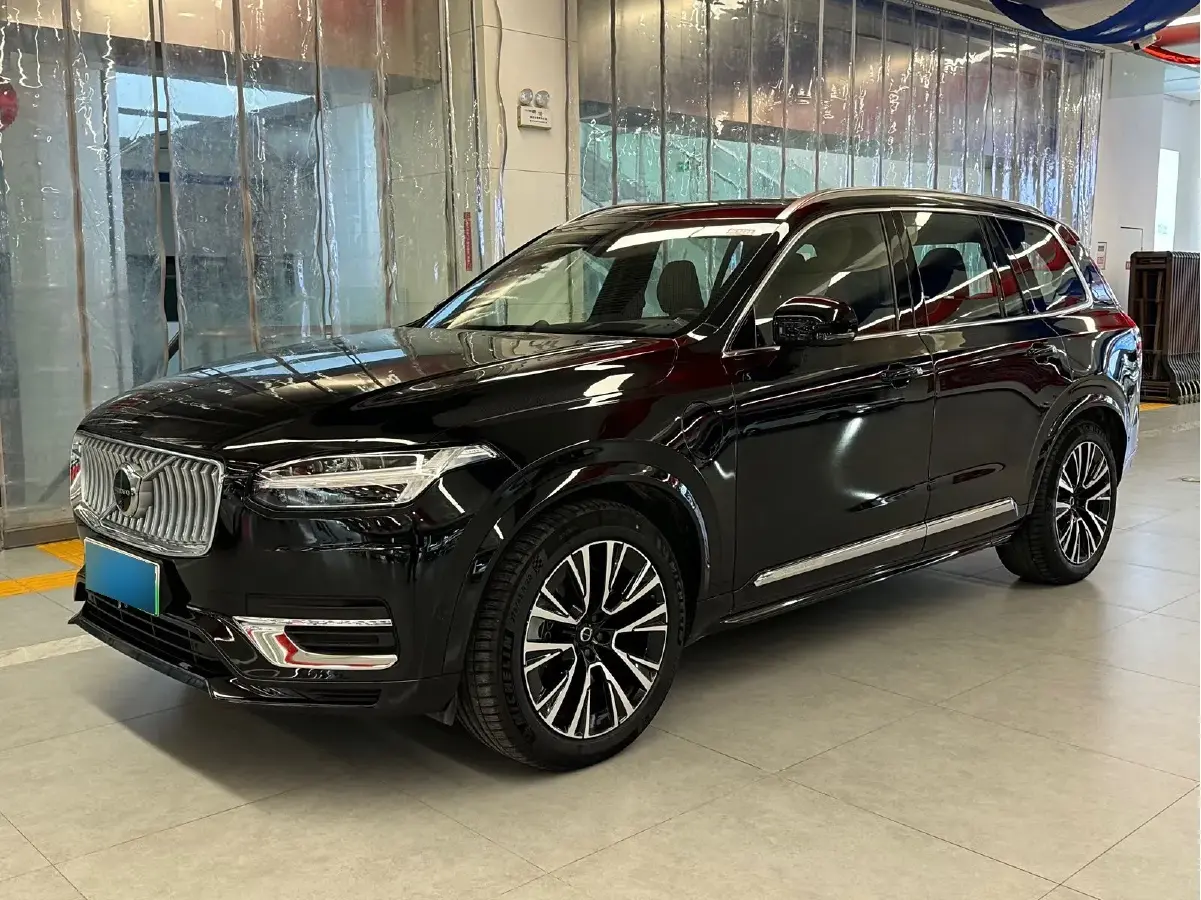 2024 Volvo XC90 PHEV 2.0T 310HP L4 8AT PHEV 18.831KWH
