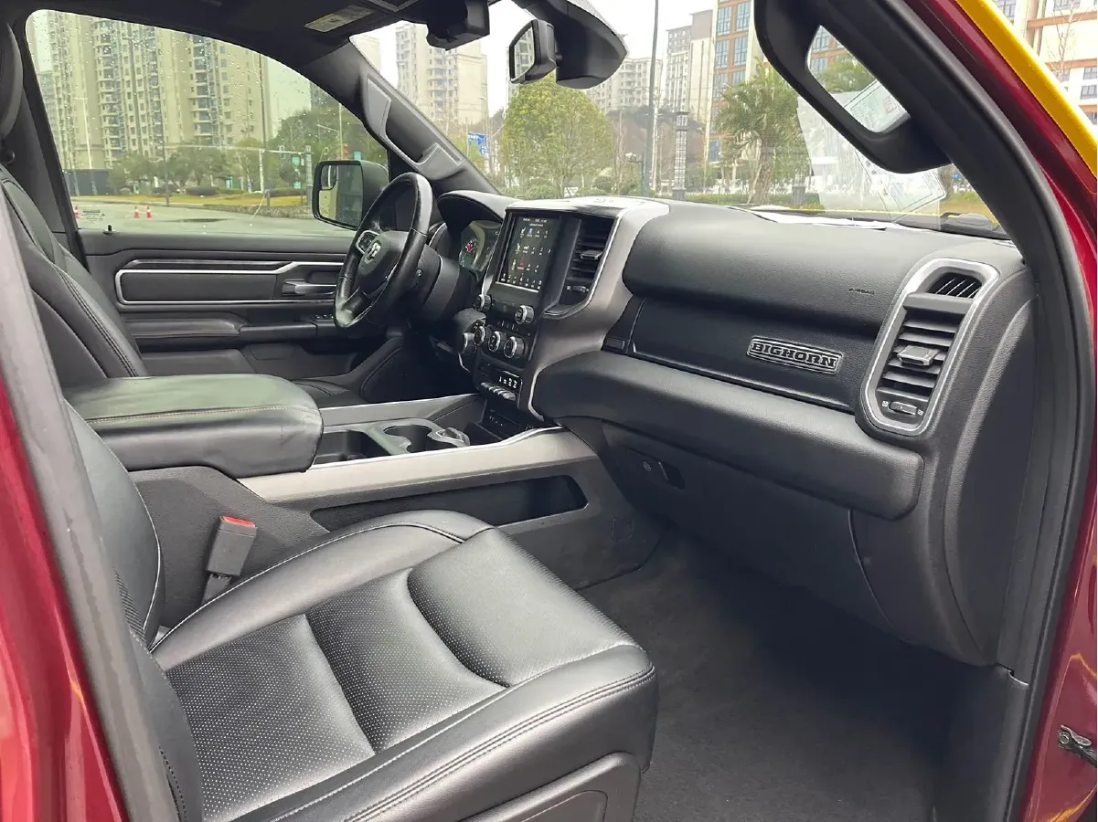 2011 RAM Trucks 5.7L 395HP V8 5AT,autocango,china used car exporter,china ev exporter,chinese used car exporter,chinese used ev exporter