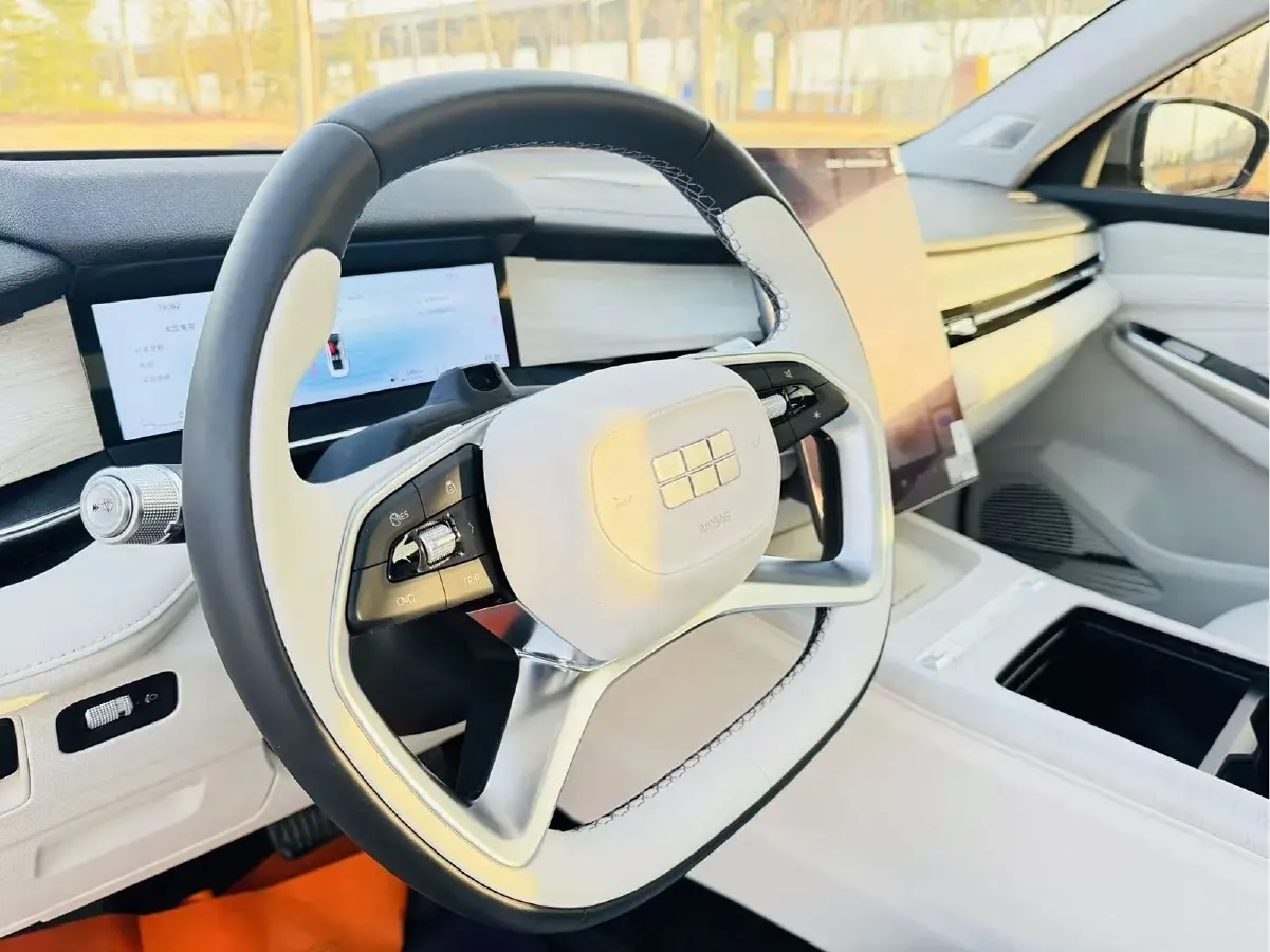 2024 Geely PrefaceL 1.5T 163HP L4 3DHT Hybrid,autocango,china used car exporter,china ev exporter,chinese used car exporter,chinese used ev exporter