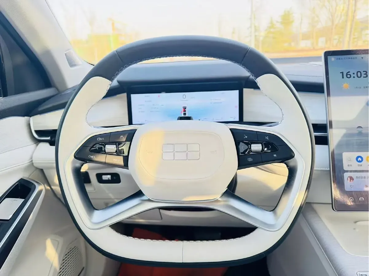 2024 Geely PrefaceL 1.5T 163HP L4 3DHT Hybrid,autocango,china used car exporter,china ev exporter,chinese used car exporter,chinese used ev exporter