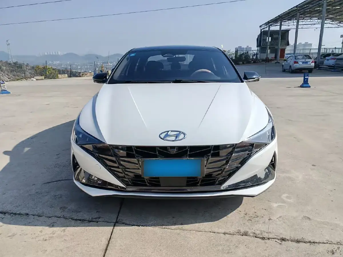2021 Hyundai Elantra 1.4T 140HP L4 7DCT