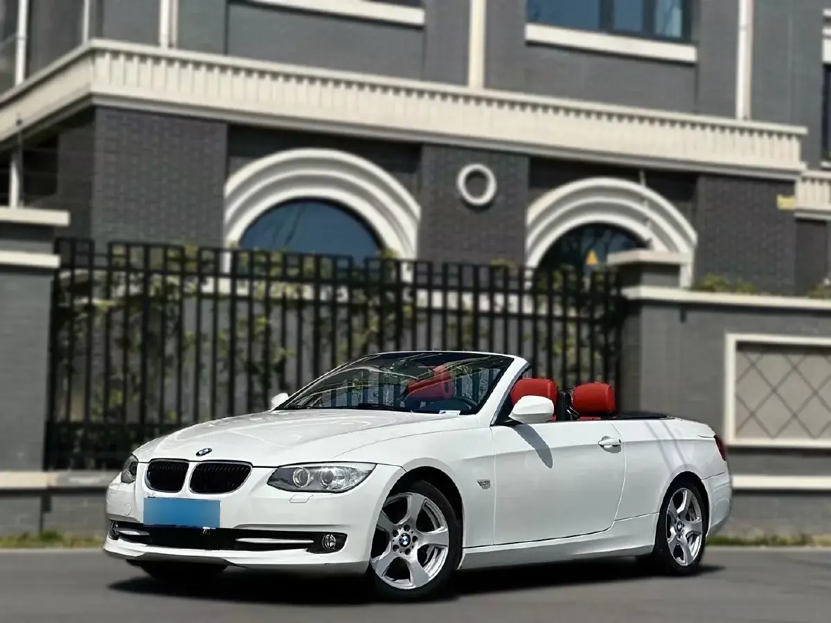 2011 BMW 3 Series 2.0L 152HP L4 6AT