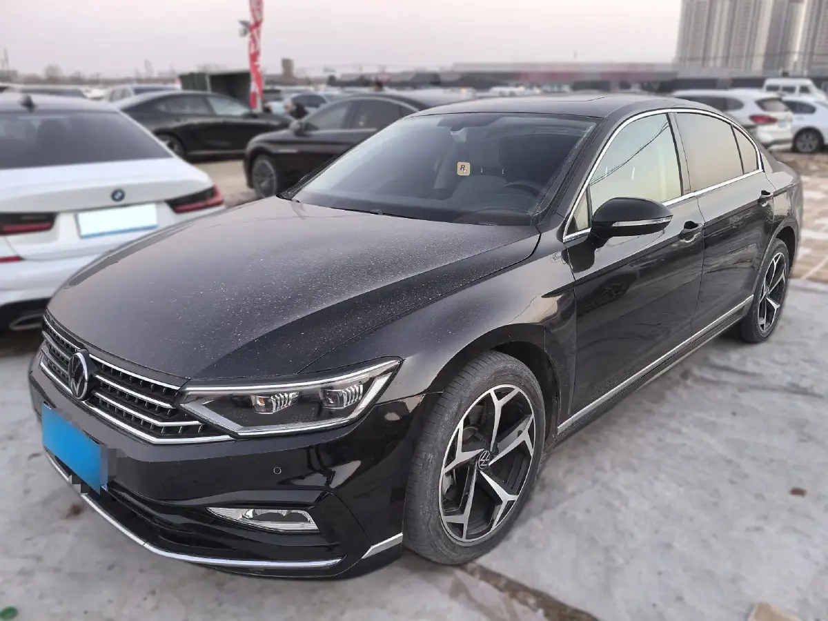 2023 Volkswagen Magotan 2.0T 186HP L4 7DCT