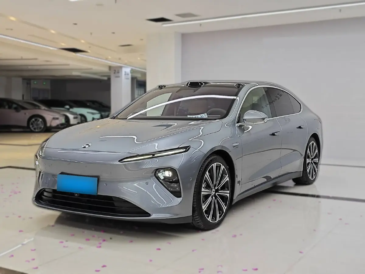 2024 NIO ET7 BEV 75KWH