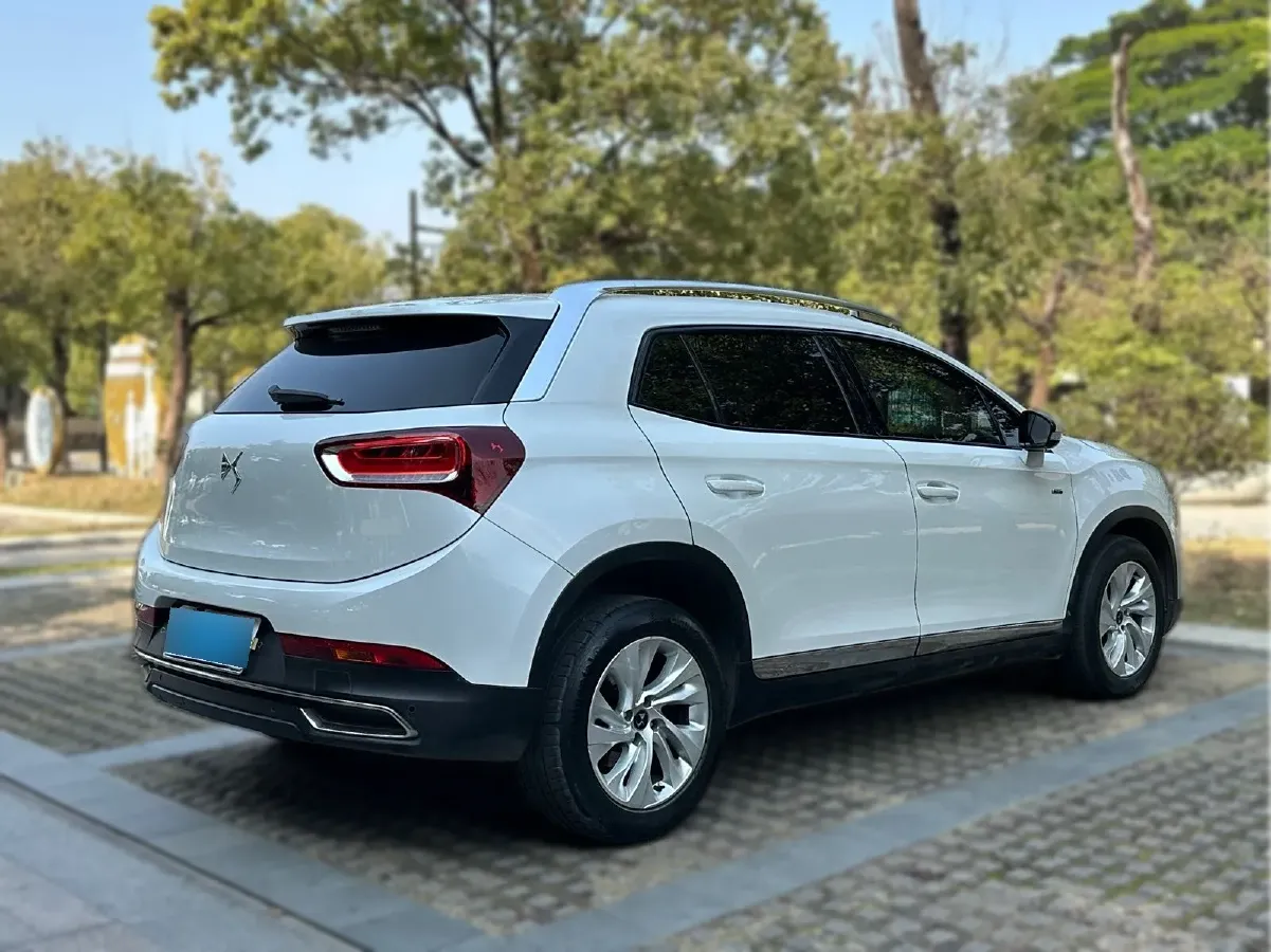 2016 DS 6 1.6T 167HP L4 6AT,autocango,china used car exporter,china ev exporter,chinese used car exporter,chinese used ev exporter