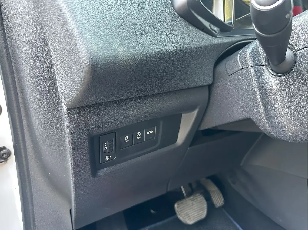 2016 DS 6 1.6T 167HP L4 6AT,autocango,china used car exporter,china ev exporter,chinese used car exporter,chinese used ev exporter