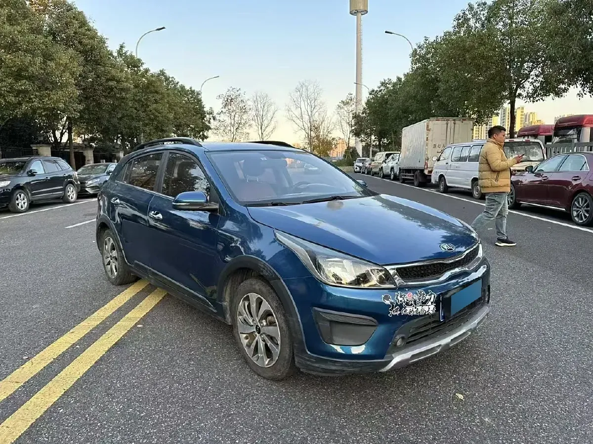 2017 Kia KX Cross 1.4L 100HP L4 6MT,autocango,china used car exporter,china ev exporter,chinese used car exporter,chinese used ev exporter