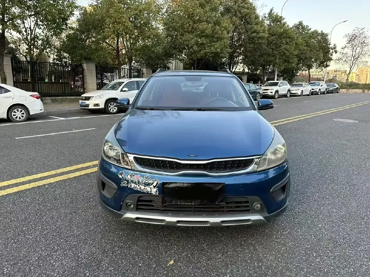 2017 Kia KX Cross 1.4L 100HP L4 6MT,autocango,china used car exporter,china ev exporter,chinese used car exporter,chinese used ev exporter