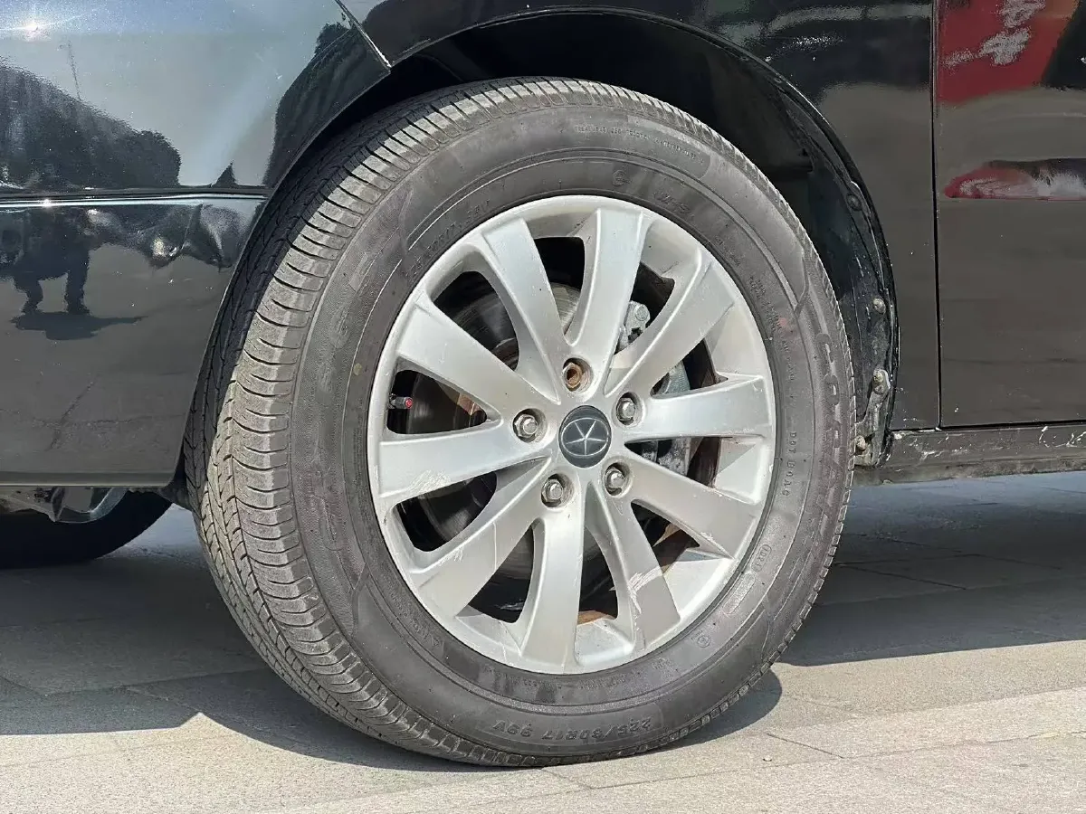 2014 JAC Refine M5 1.9T 139HP L4 6MT,autocango,china used car exporter,china ev exporter,chinese used car exporter,chinese used ev exporter