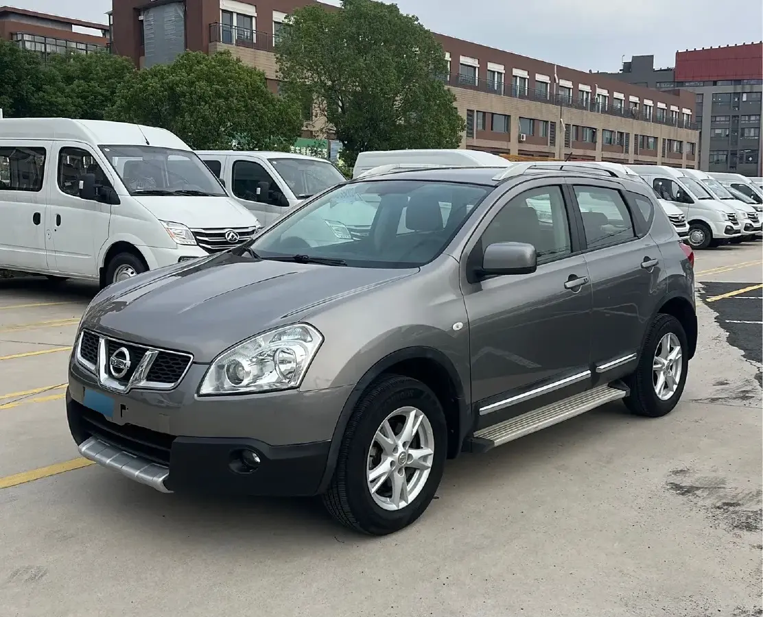 2012 Nissan Qashqai 2.0L 144HP L4 CVT