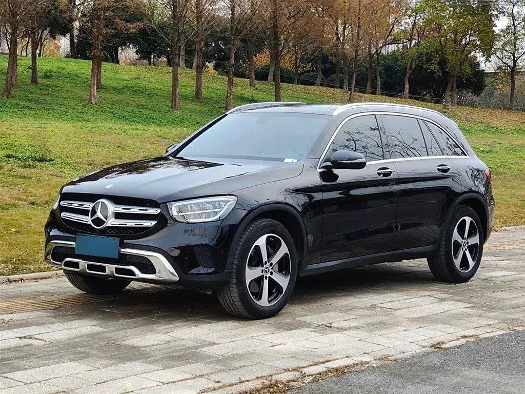 2022 Mercedes-Benz GLC Class 2.0T 197HP L4 9AT