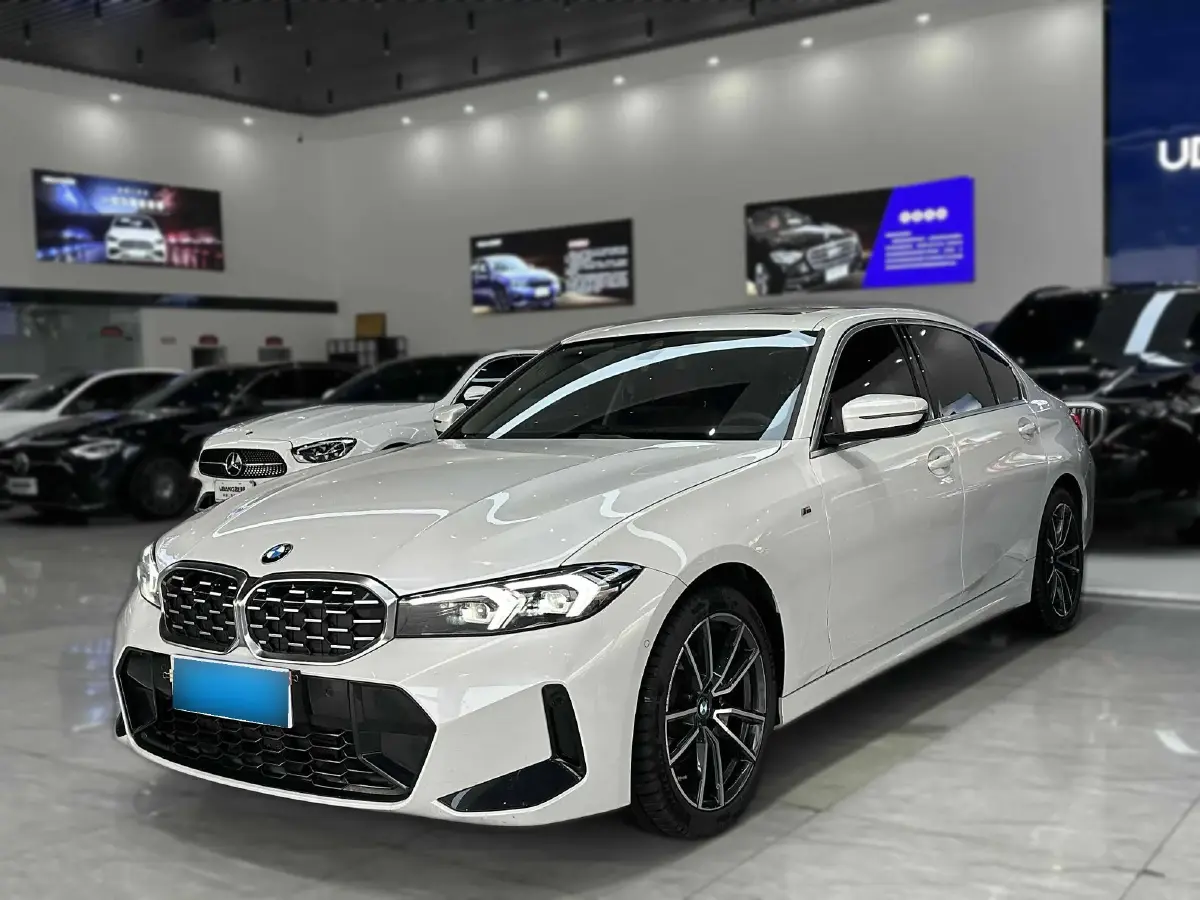 2023 BMW 3 Series 2.0T 184HP L4 8AT