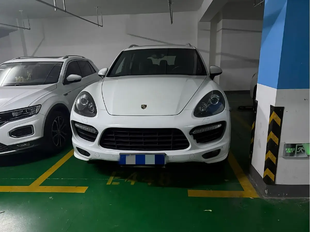 2011 Porsche Cayenne 3.0T 333HP V6 8AT