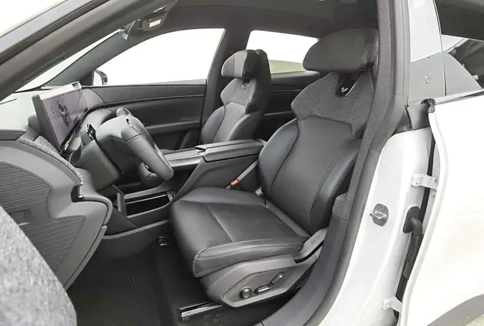 2024 JiYue 01 BEV 71.4KWH,autocango,china used car exporter,china ev exporter,chinese used car exporter,chinese used ev exporter