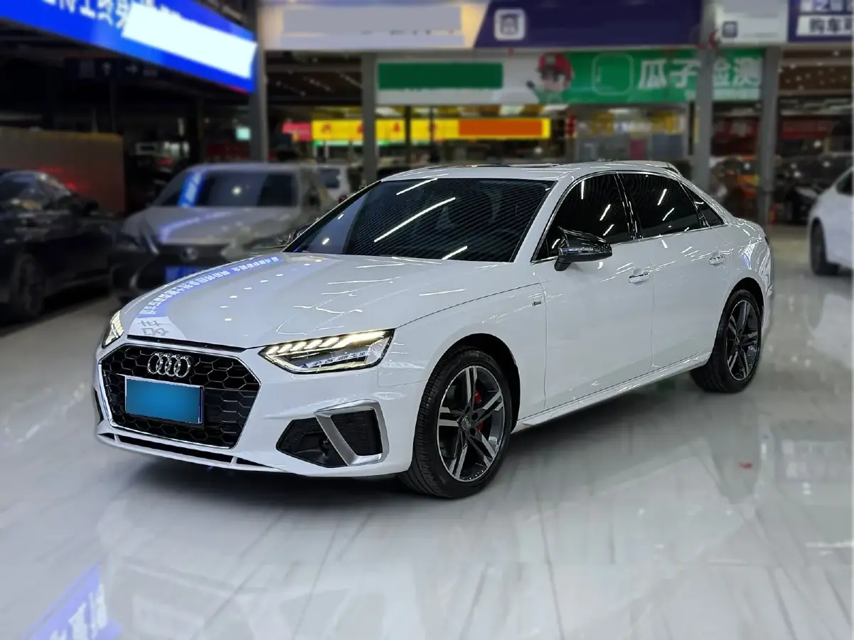 2020 Audi A4L 2.0T 190HP L4 7DCT