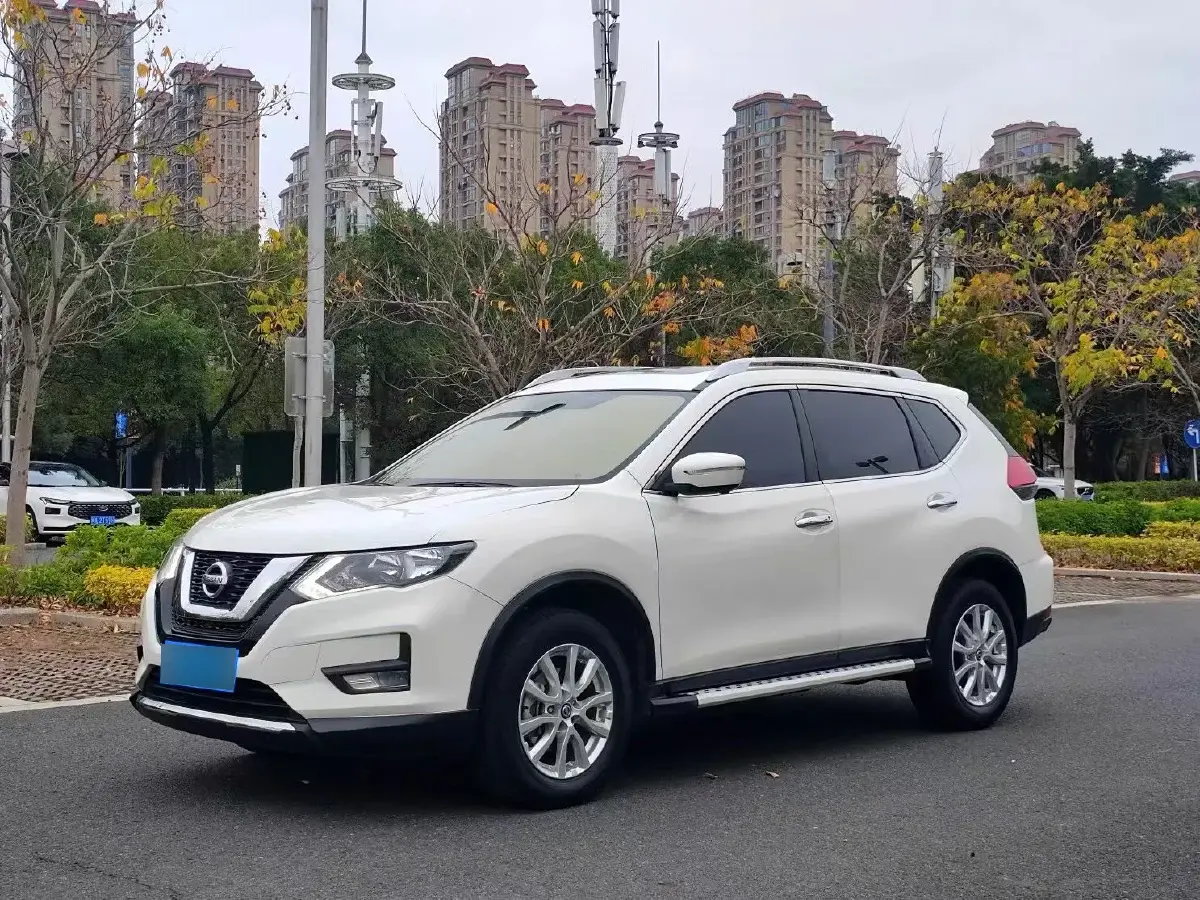 2020 Nissan X-Trail 2.0L 154HP L4 CVT