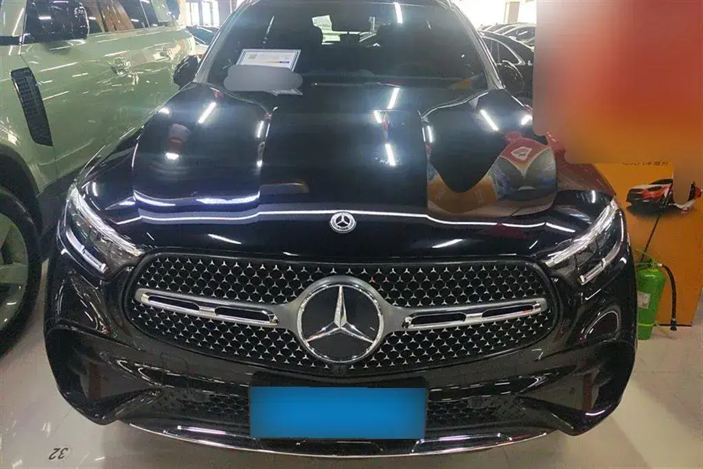 2023 Mercedes-Benz GLC Class 2.0T 204HP L4 9AT