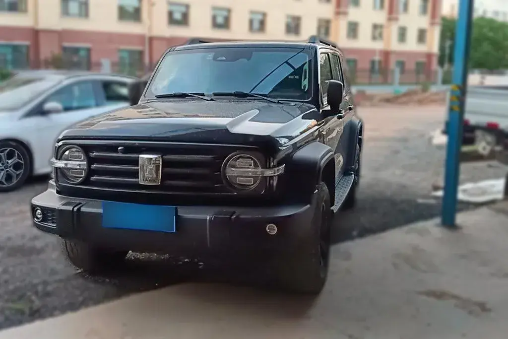 2021 Tank 300 2.0T 227HP L4 8AT