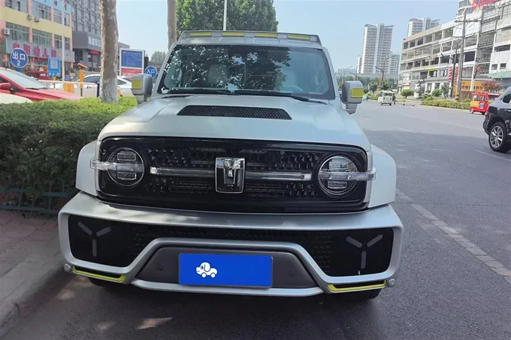 2021 Cyberspace 300 2.0T 227HP L4 8AT,autocango,china used car exporter,china ev exporter,chinese used car exporter,chinese used ev exporter
