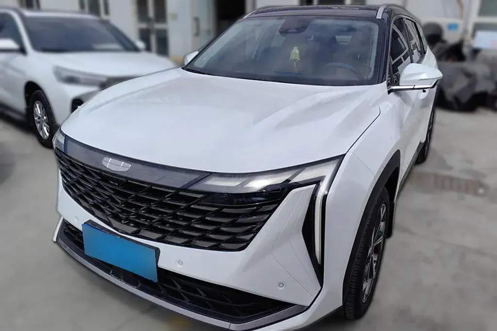 2023 Geely StarRay 1.5T 181HP L4 7DCT