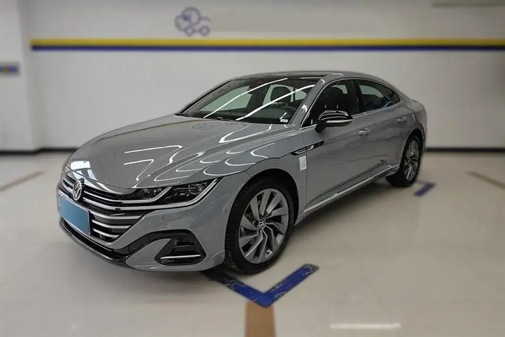 2023 Volkswagen CC 2.0T 220HP L4 7DCT