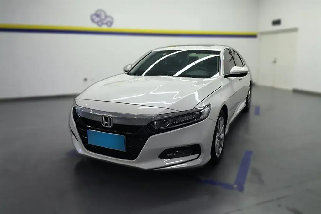 2018 Honda Accord 1.5T 194HP L4 CVT