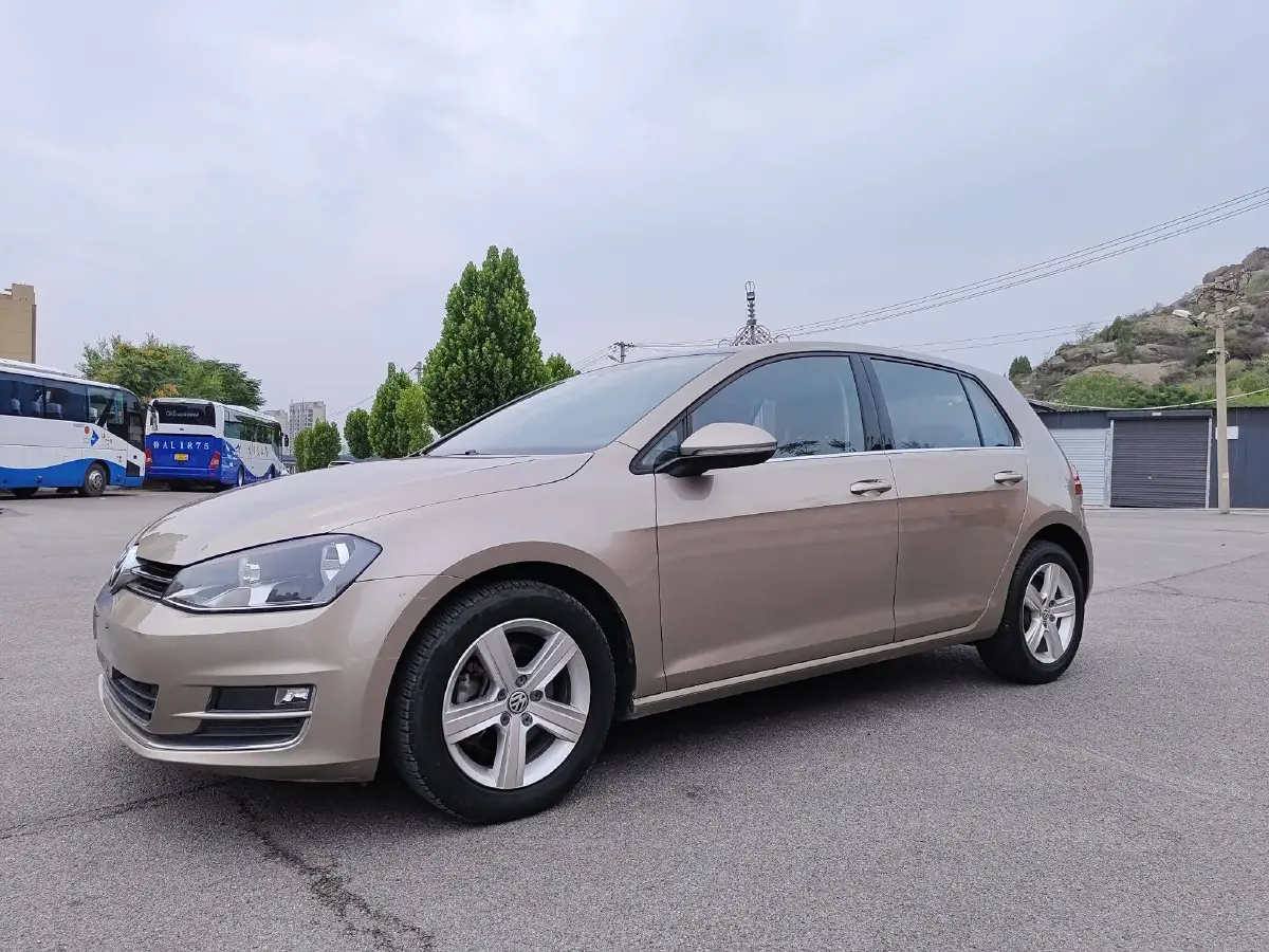 2016 Volkswagen Golf 1.4T 131HP L4 7DCT