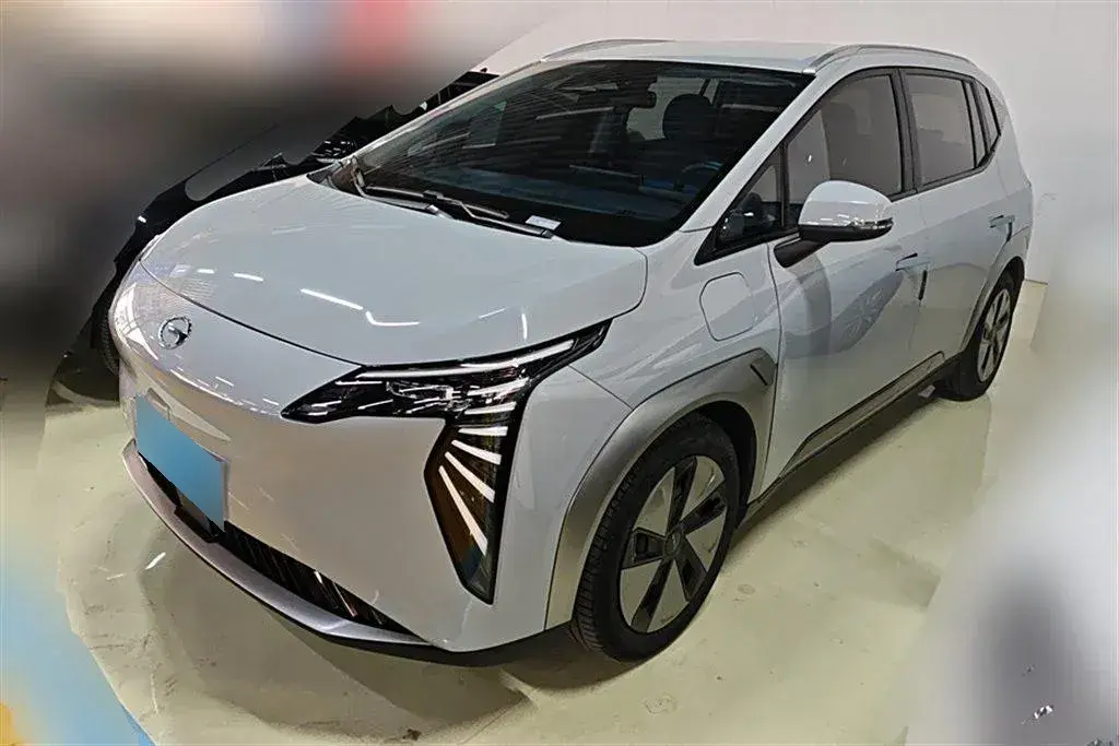 2022 Aion Y BEV 63.983KWH