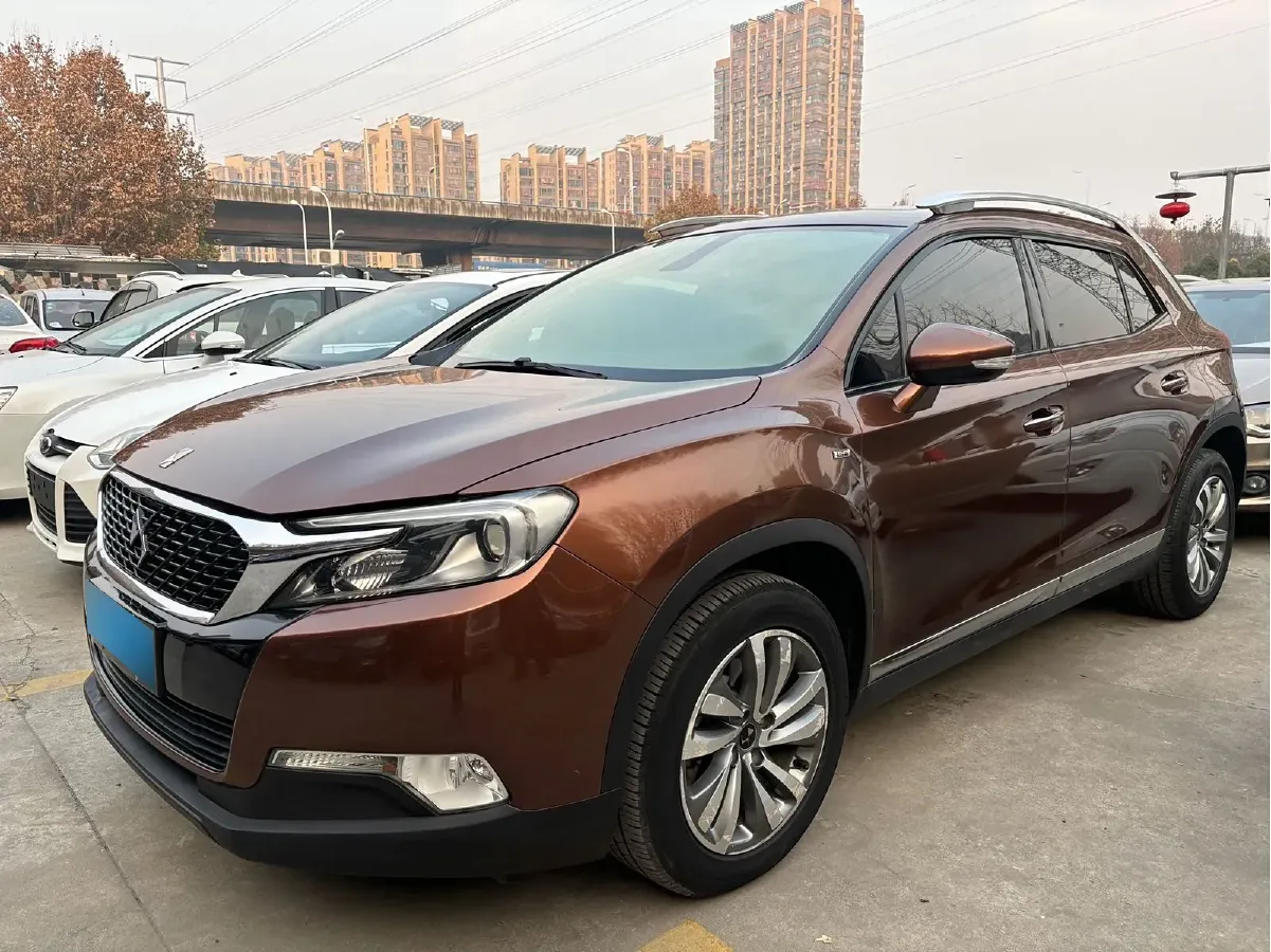 2017 DS 6 1.6T 167HP L4 6AT,autocango,china used car exporter,china ev exporter,chinese used car exporter,chinese used ev exporter