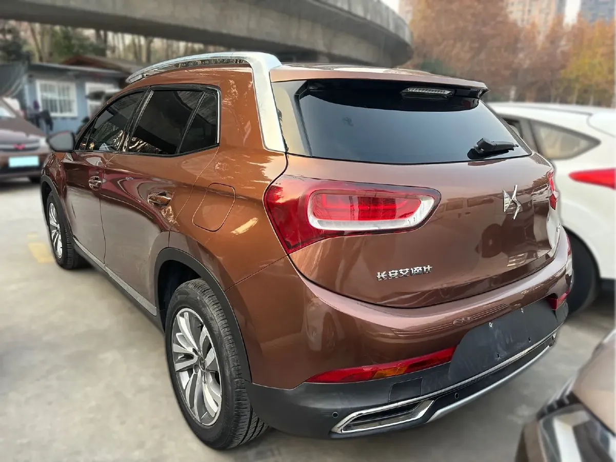 2017 DS 6 1.6T 167HP L4 6AT,autocango,china used car exporter,china ev exporter,chinese used car exporter,chinese used ev exporter