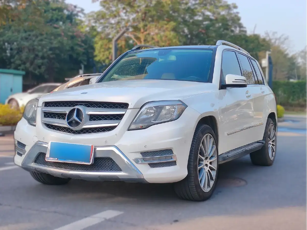 2015 Mercedes-Benz GLK Class 2.0T 211HP L4 7AT