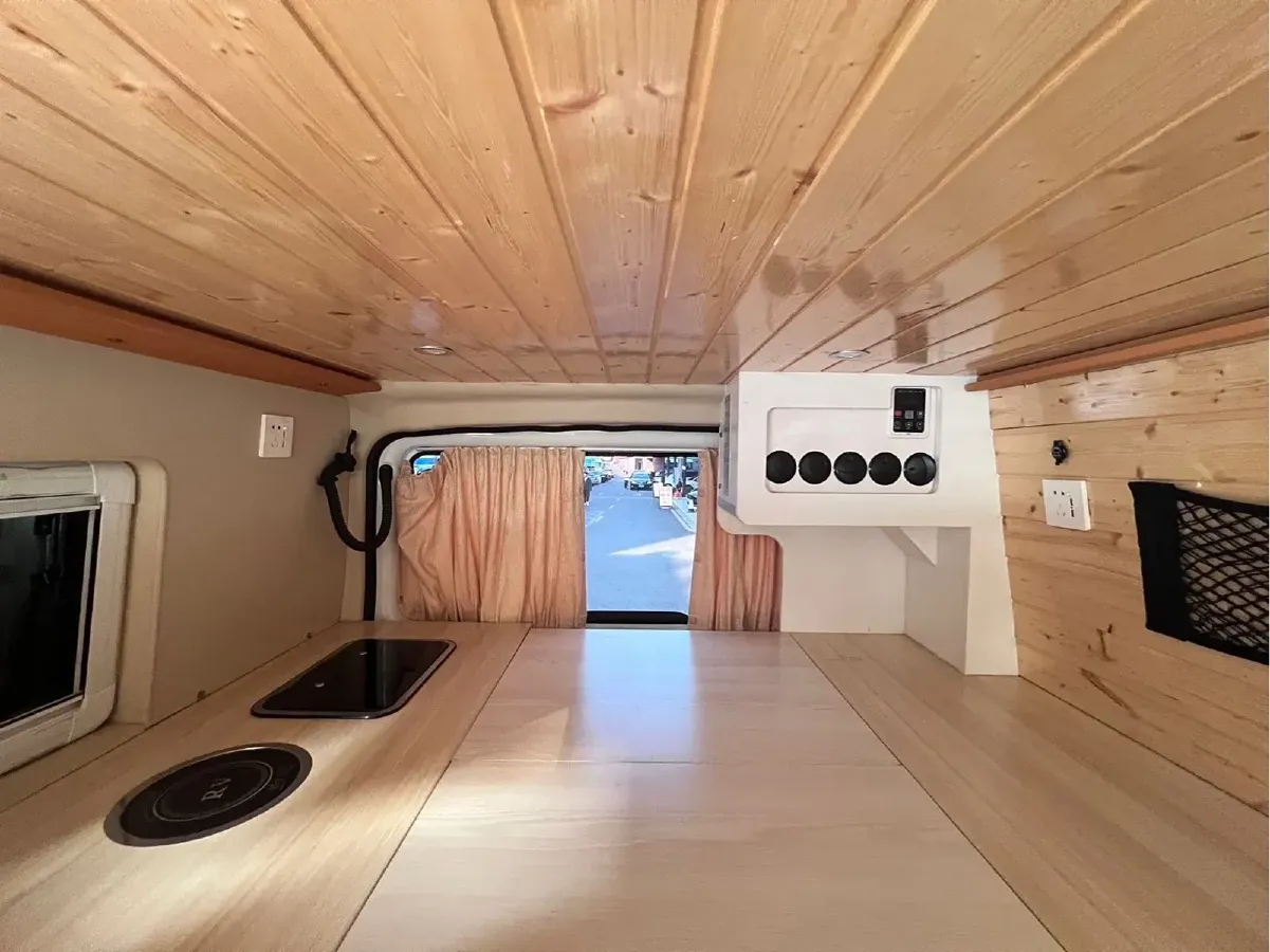 2023 JMC FuShun 2.0T 146HP L4 6MT,autocango,china used car exporter,china ev exporter,chinese used car exporter,chinese used ev exporter