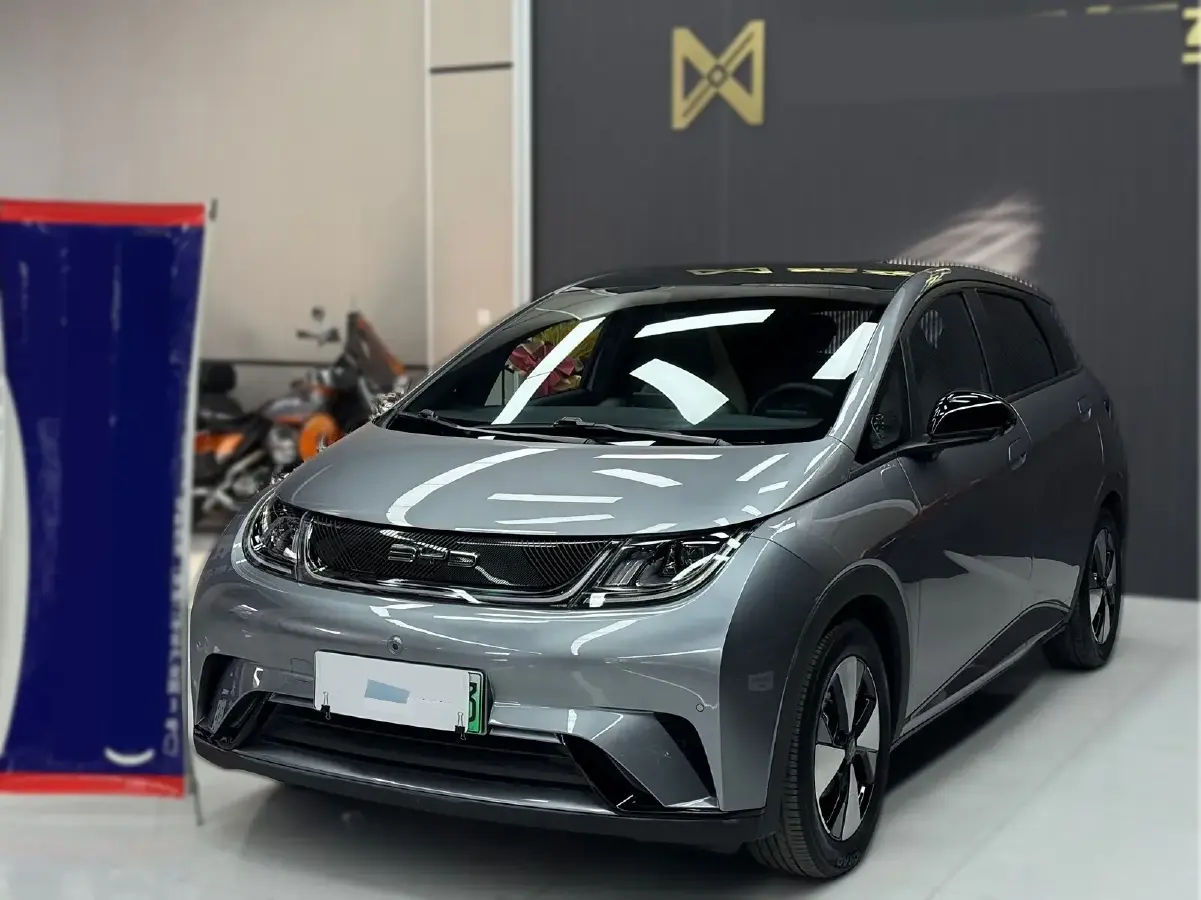 2023 BYD Dolphin BEV 44.928KWH