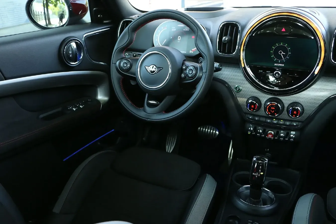 2021 MINI JCW COUNTRYMAN 2.0T 272HP L4 8AT,autocango,china used car exporter,china ev exporter,chinese used car exporter,chinese used ev exporter