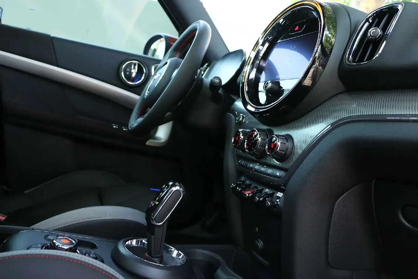 2021 MINI JCW COUNTRYMAN 2.0T 272HP L4 8AT,autocango,china used car exporter,china ev exporter,chinese used car exporter,chinese used ev exporter