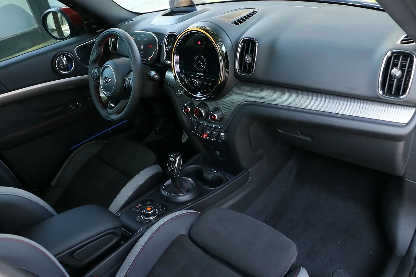 2021 MINI JCW COUNTRYMAN 2.0T 272HP L4 8AT,autocango,china used car exporter,china ev exporter,chinese used car exporter,chinese used ev exporter