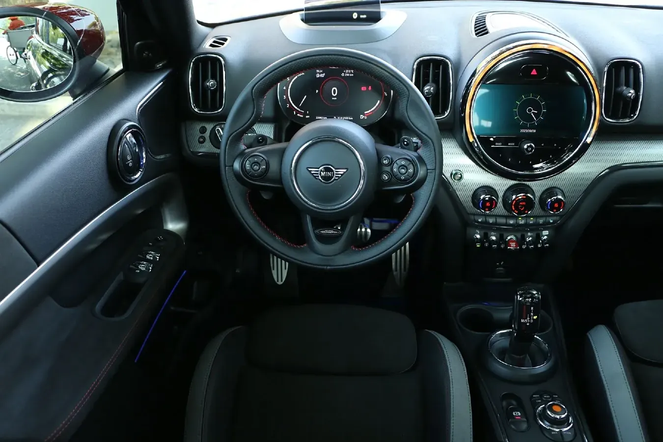 2021 MINI JCW COUNTRYMAN 2.0T 272HP L4 8AT,autocango,china used car exporter,china ev exporter,chinese used car exporter,chinese used ev exporter