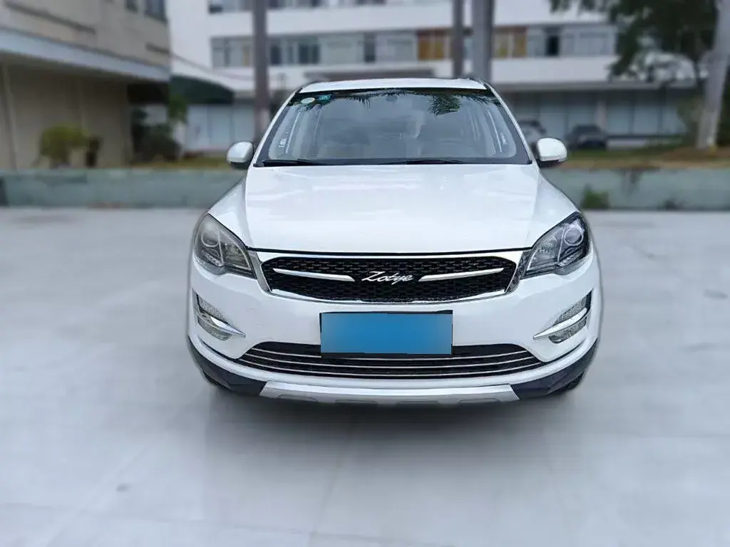 2017 Zotye Damy X5 1.6L 116HP L4 5MT 2017 Zotye Damy X5 1.6L 116HP L4 5MT
