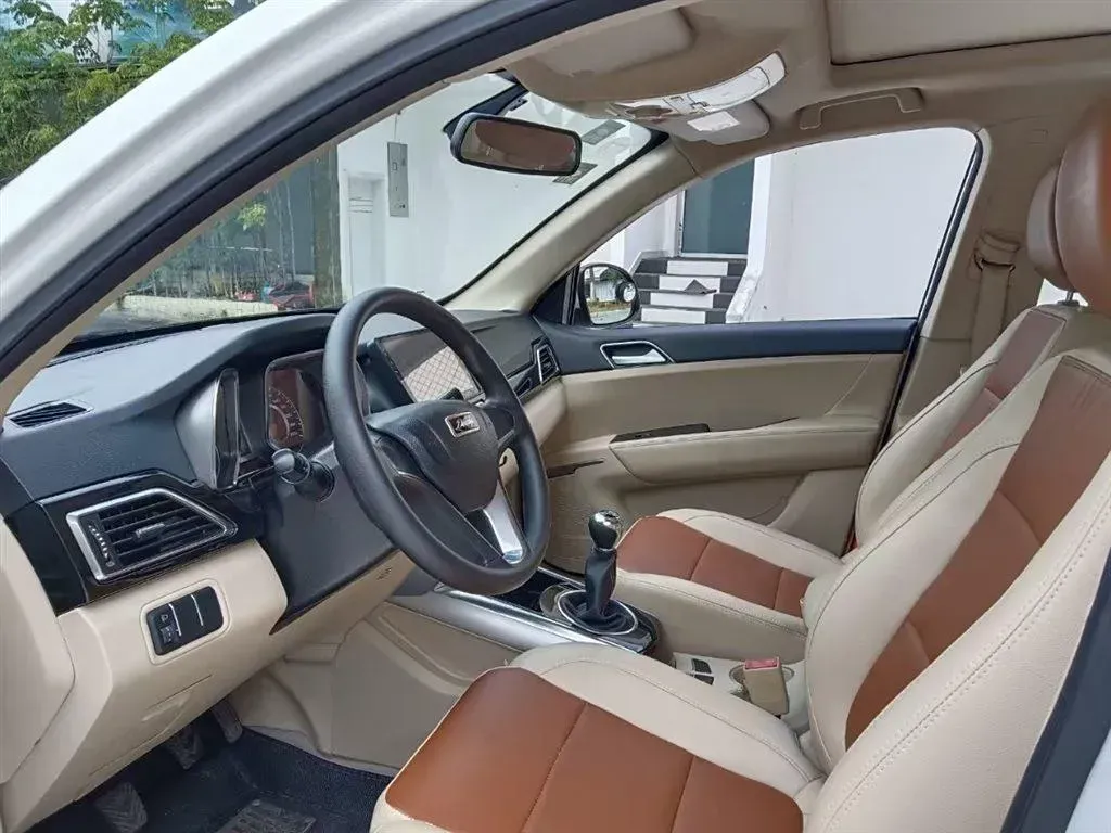 2017 Zotye Damy X5 1.6L 116HP L4 5MT,autocango,china used car exporter,china ev exporter,chinese used car exporter,chinese used ev exporter