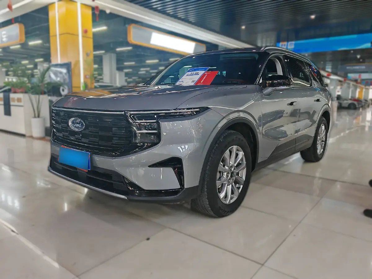 2023 Ford Edge 2.0T 252HP L4 8AT