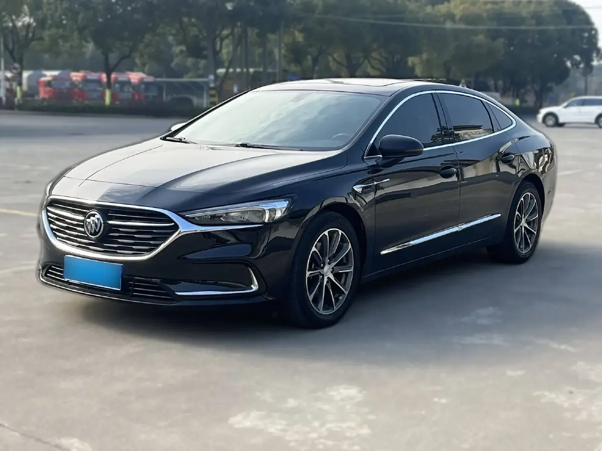 2019 Buick Larcosse 2.0T 241HP L4 9AT