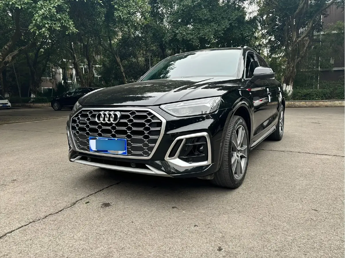 2022 Audi Q5L 2.0T 252HP L4 7DCT