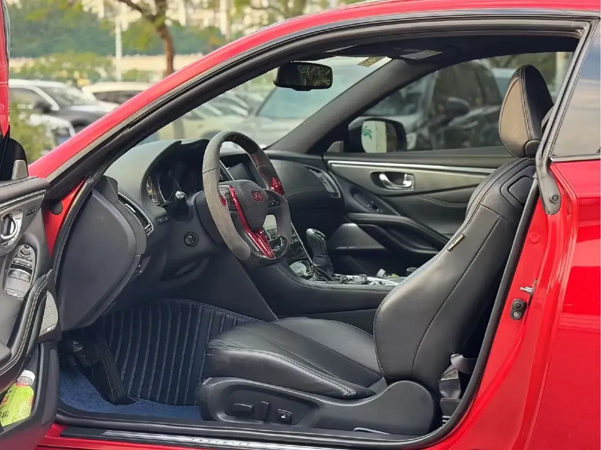 2017 Infiniti Q60 2.0T 211HP L4 7AT,autocango,china used car exporter,china ev exporter,chinese used car exporter,chinese used ev exporter