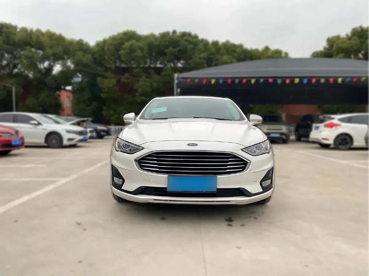 2020 Ford Mondeo 1.5T 182HP L4 6AT