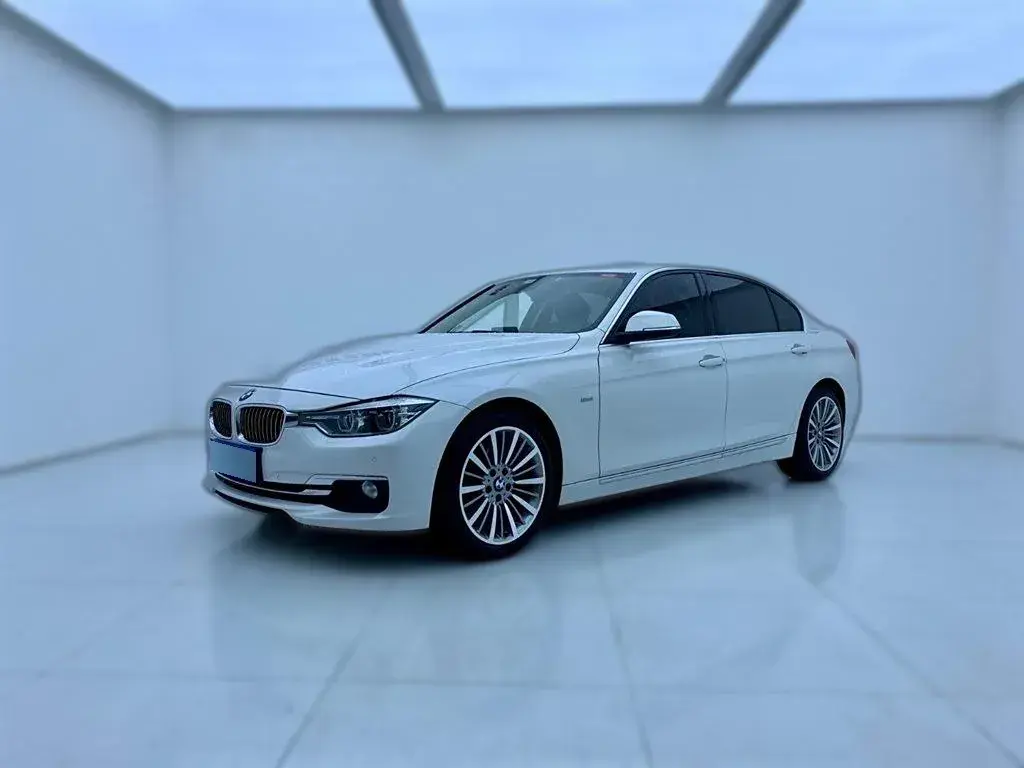 2018 BMW 3 Series 2.0T 184HP L4 8AT