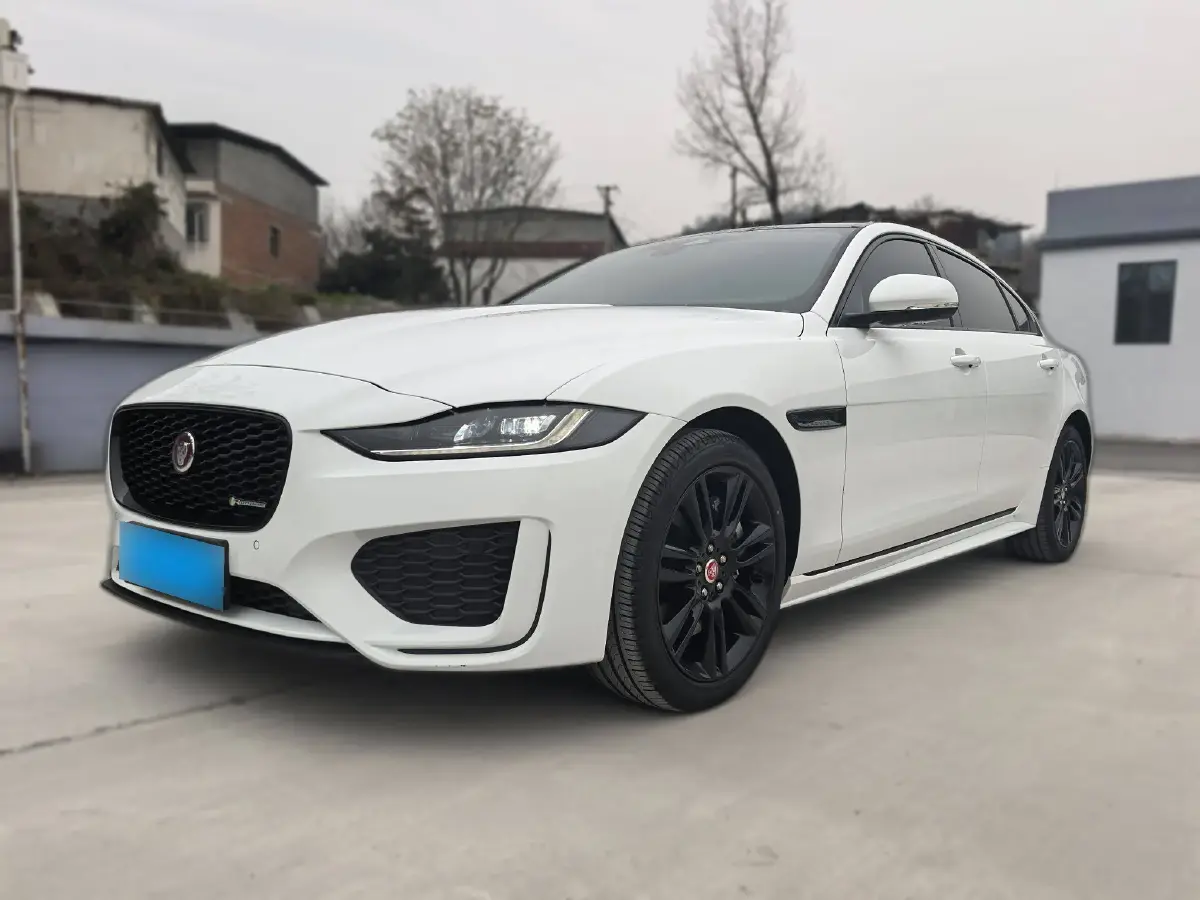 2021 Jaguar XEL 2.0T 250HP L4 8AT