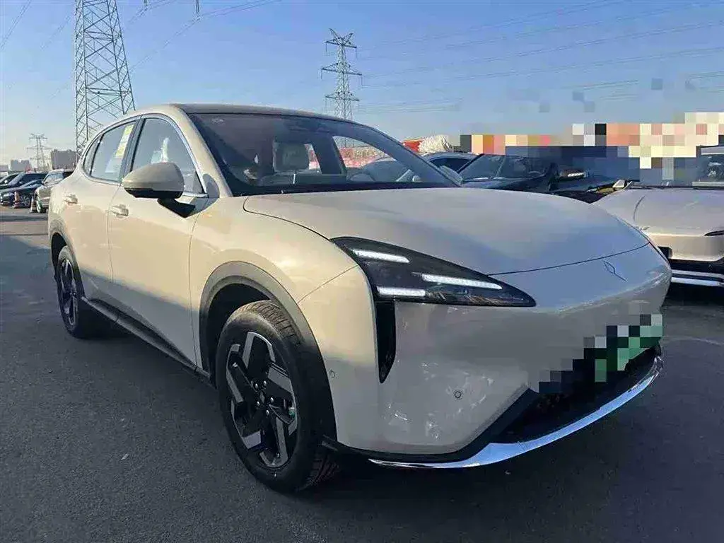 2024 BaoJun Cloud Sea BEV 56.7KWH