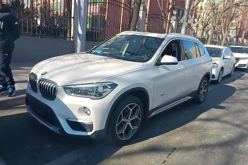 2016 BMW X1 2.0T 192HP L4 8AT